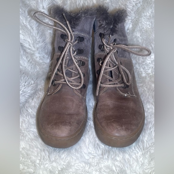 Josef Seibel Marren Women's Faux Fur Lace-Up Winter Boots size 6.5 - Picture 2 of 8